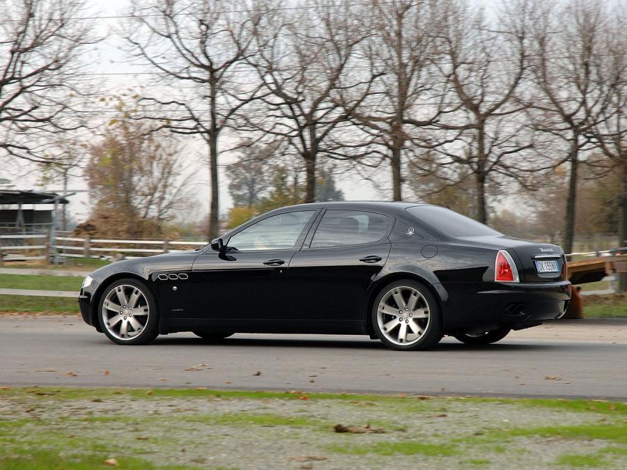  Maserati Quattroporte Sport GT S 2008 года  (фото 2 из 11)